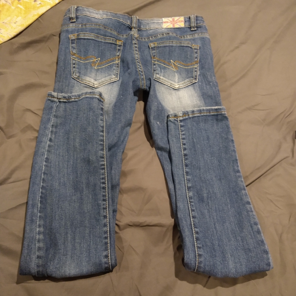 Machine Distressed Style Denim Jeans - Picture 3 of 6